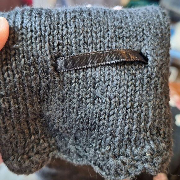 Capacity Women Large Black Knit Embroidered Floral Ribbon 90s Vintage Sweater - Picture 8 of 8